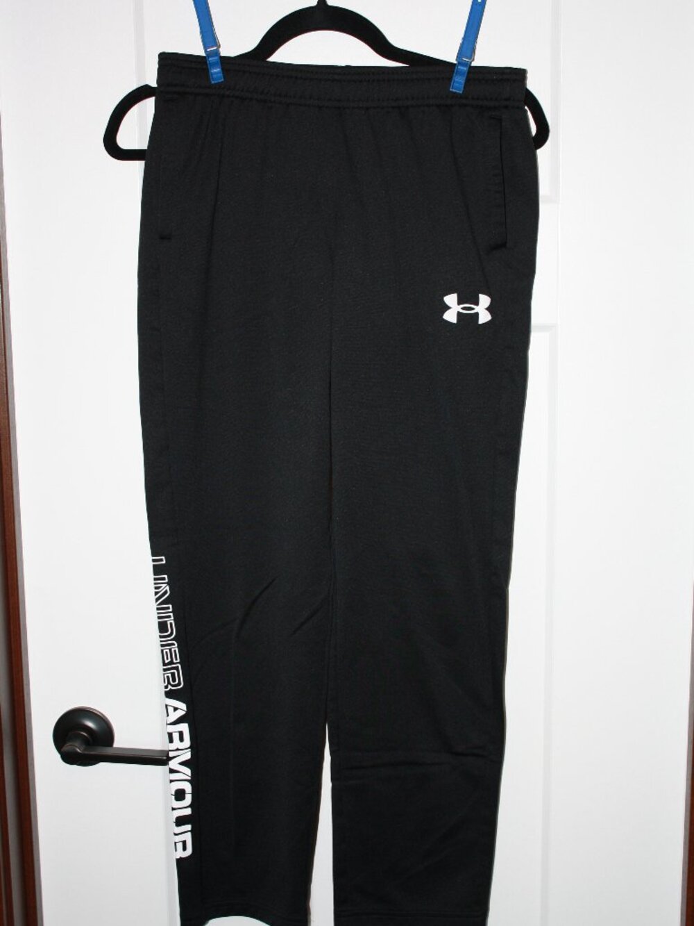 Under Armour, Boys Sweatpants, black size YL